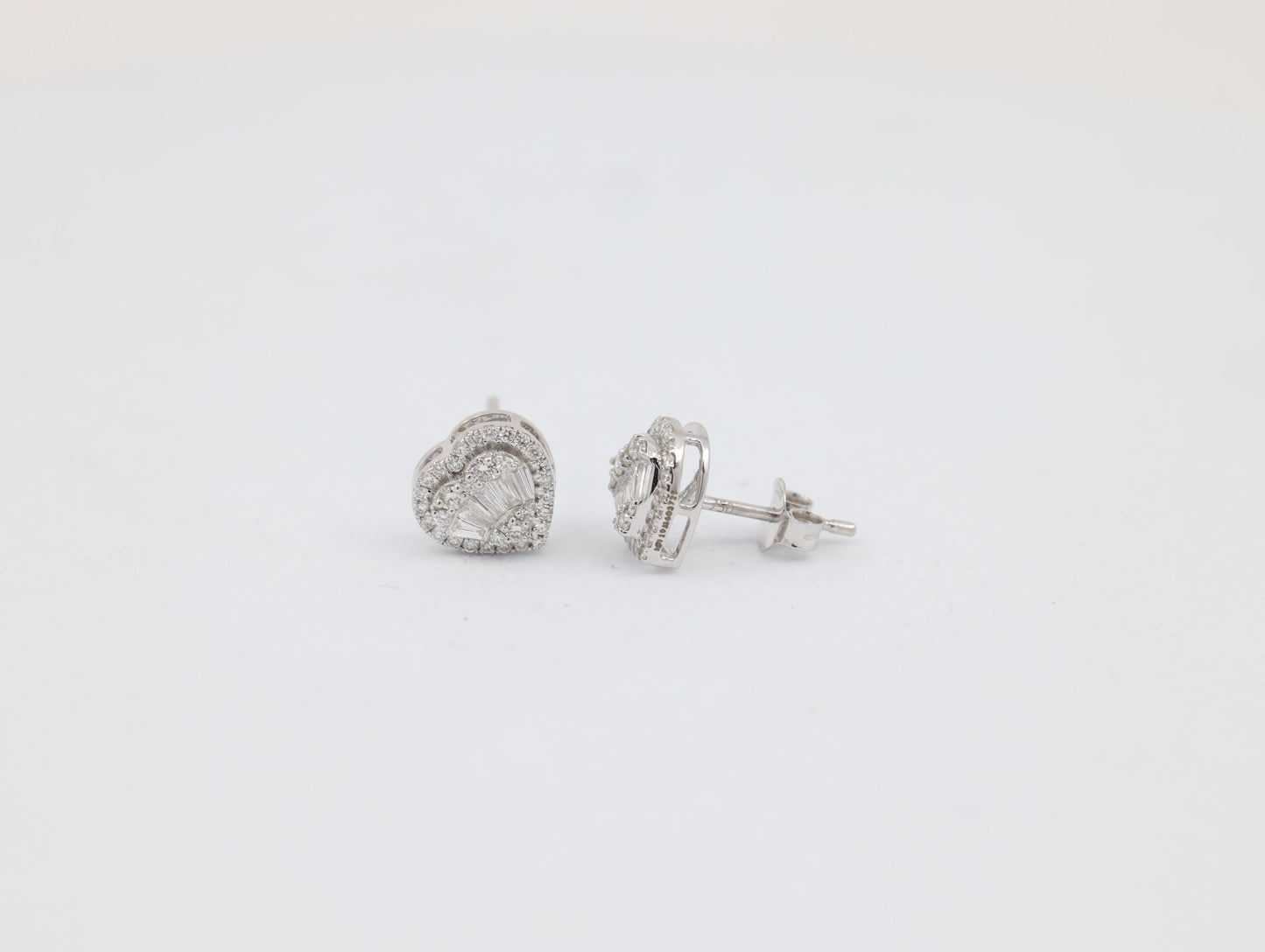 DIAMOND-EAR TOP 18K (DET-10056)