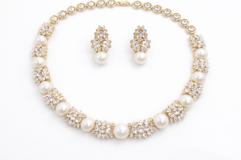 DIAMOND-NECKLACE,18K (DNK-00539)