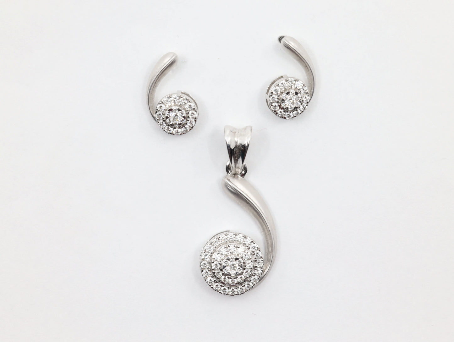 DIAMOND-PENDANT SET,18K (DPS-00010)