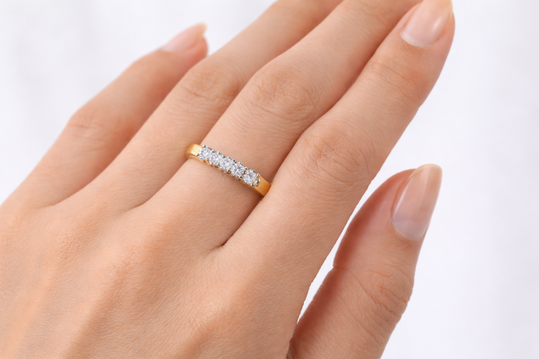 DIAMOND-RING,18K (DRG-00754)