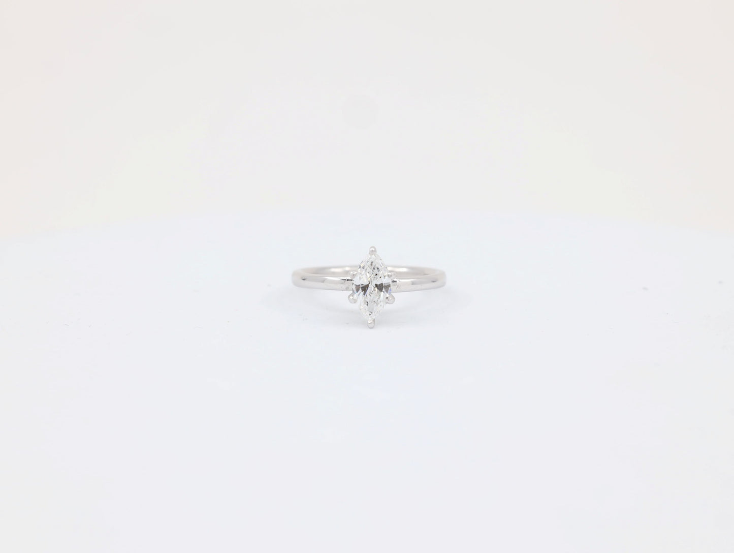 DIAMOND-RING,18K (DRG-00865)