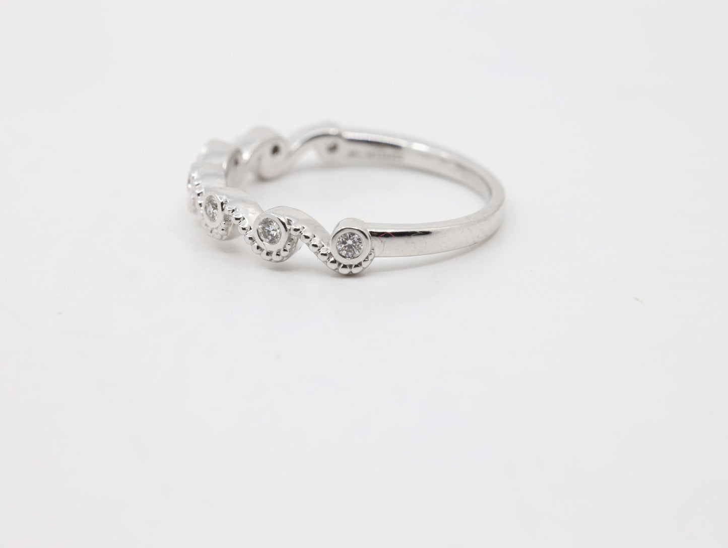 DIAMOND-RING 18K (DRG-10154)
