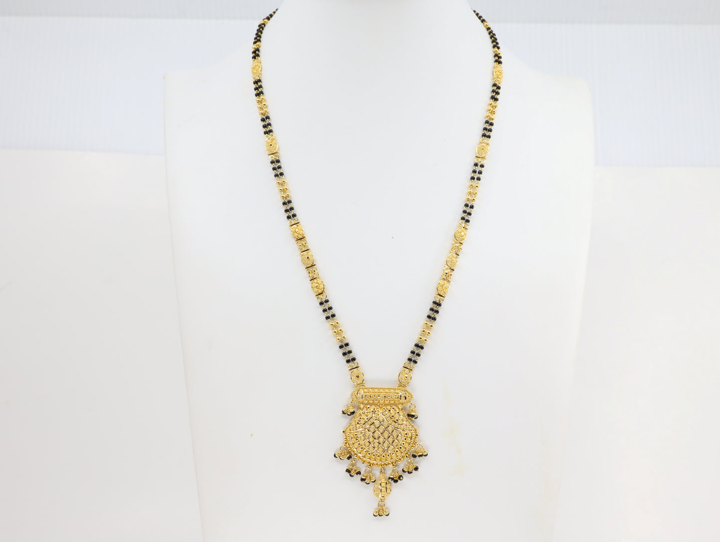 MANGALSUTRA 22K (MS-10133)
