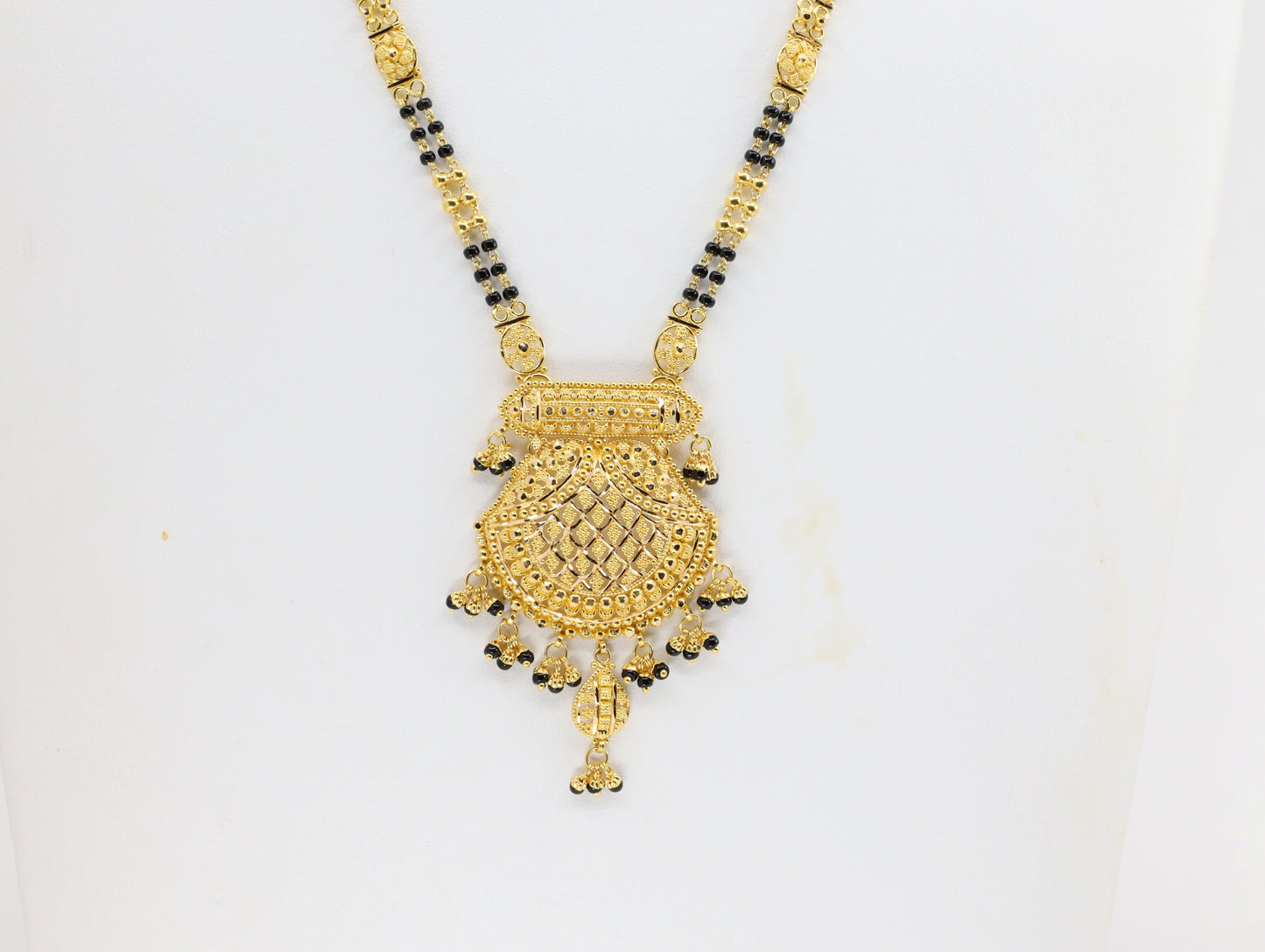 MANGALSUTRA 22K (MS-10133)